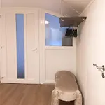 Sunny 2 Apartment